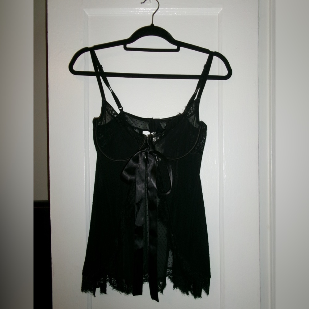 Elegant Black Lace Chemise